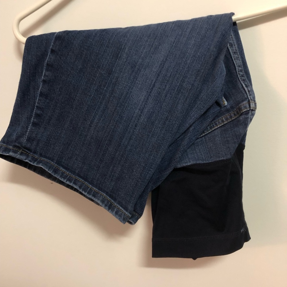 Liz Lange Maternity shorts size Small